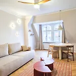 Visit Baltic - Ruf W Zabytkowej Kamienicy Świnoujście
